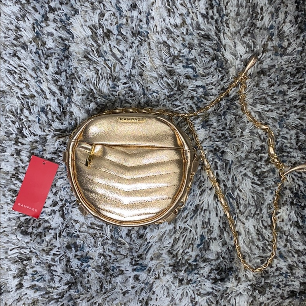 Gold crossbody💜